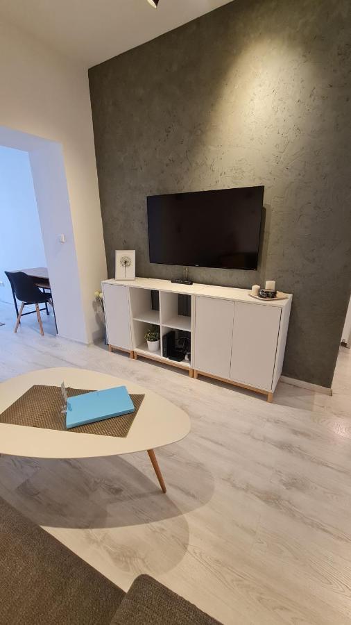 Apartment Near Congress Centre I. Prag Eksteriør billede
